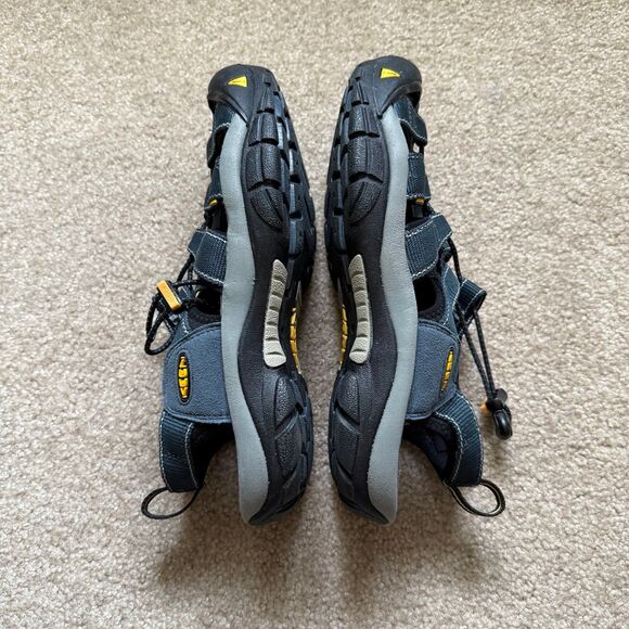 Keen Newport H2 Mens 8.5 Sandals Closed Toe Hiking Water Shoes Fishing Blue main image 11